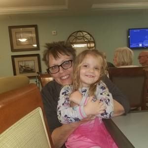 Meet your Posher, Bobbie